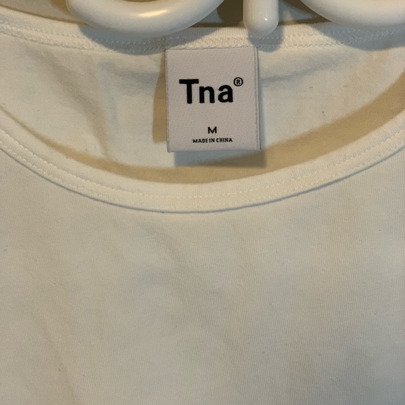 White tna crop top - Picture 2 of 2